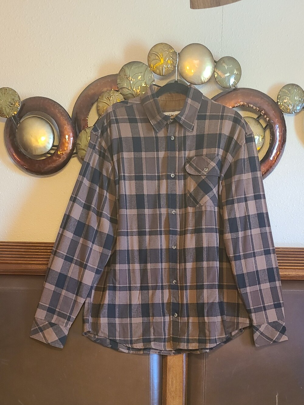 Men's Blue and Black Plaid Button-Up Shirt